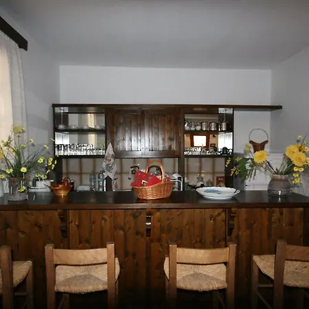 Venetia Daire Monemvasía